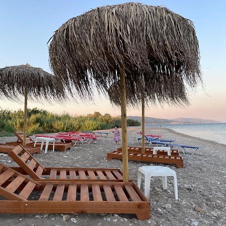 Hotel Ireon Beach Kültér fotó