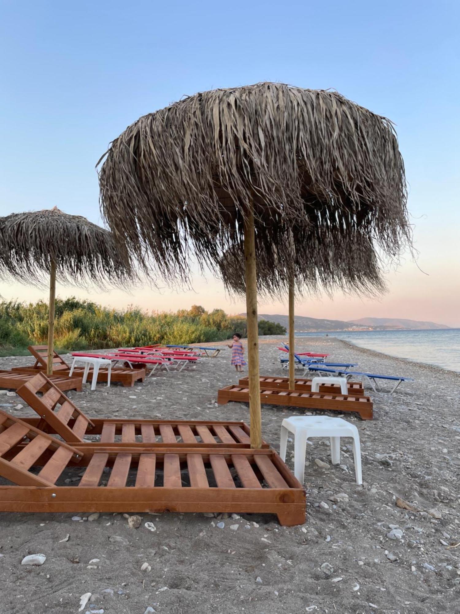 Hotel Ireon Beach Kültér fotó